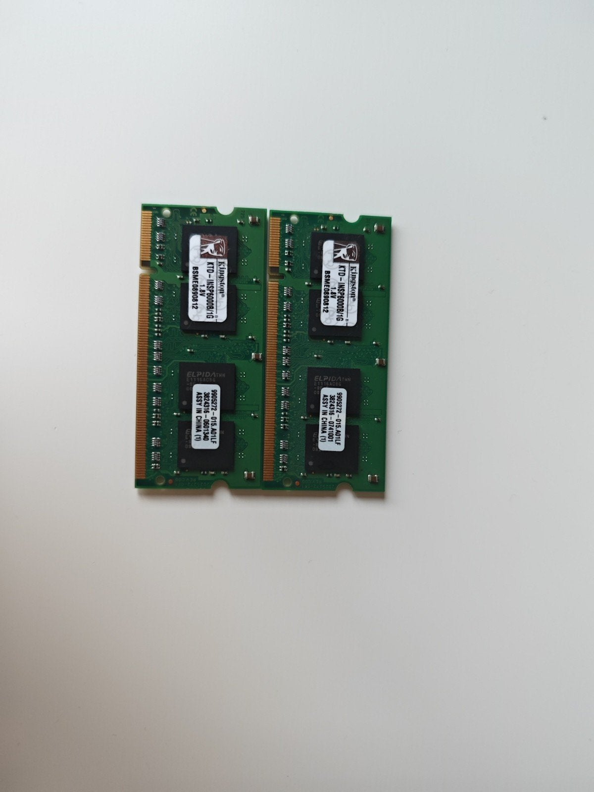 Kingston KTD-INSP6000B/1G, DDR2. (2 stuks, prijs p/st), Gebruikt, Ophalen of Verzenden, DDR2, 2 GB