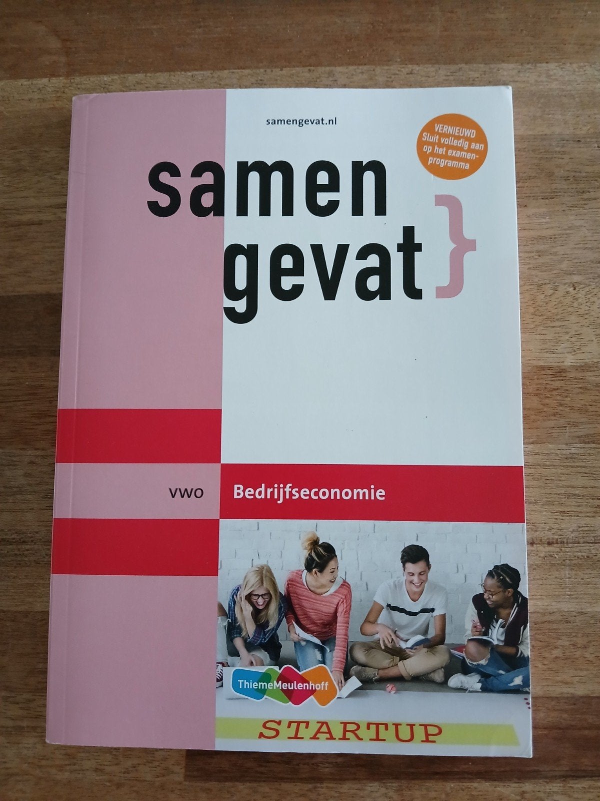Samengevat VWO Bedrijfseconomie, Boeken, Ophalen, Zo goed als nieuw, VWO, Bedrijfseconomie of M&O