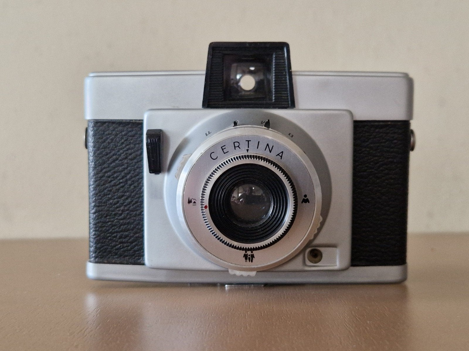 Vintage Certina 6x6 camera met doos en handleiding, Ophalen of Verzenden