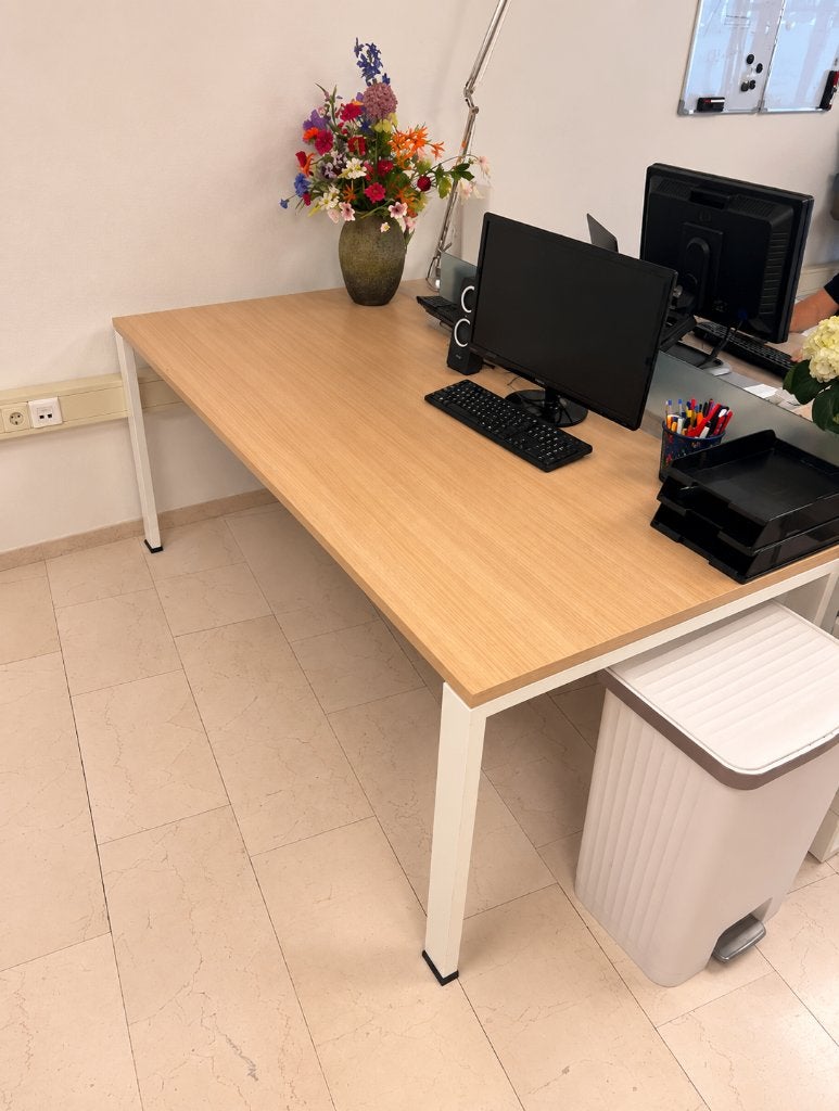 bureau, Gebruikt, Hout, Ophalen of Verzenden, Overige merken