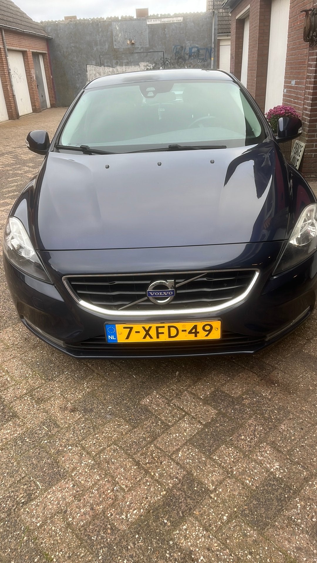 Volvo V40 2.0 D4 190PK 2014 Blauw, Auto's, Voorwielaandrijving, Euro 5, Stof, Zwart
