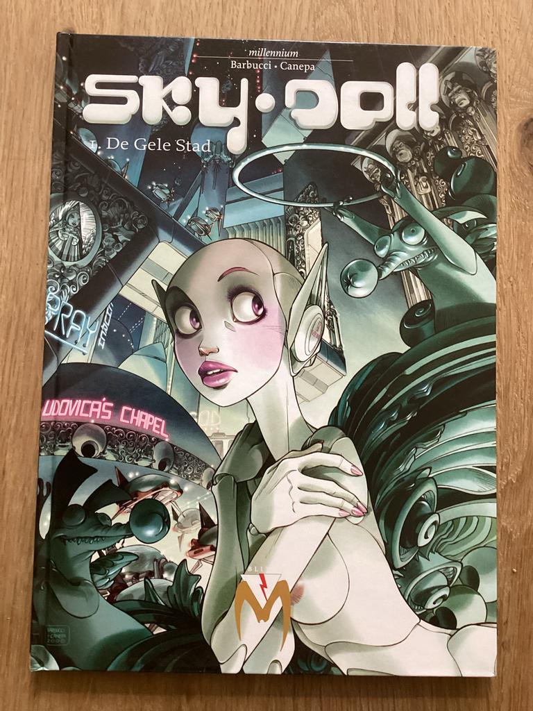 Sky-Doll: De Gele Stad - Millennium Barbucci Canepa, Boeken, Stripboeken, Eén stripboek, Ophalen of Verzenden, Zo goed als nieuw