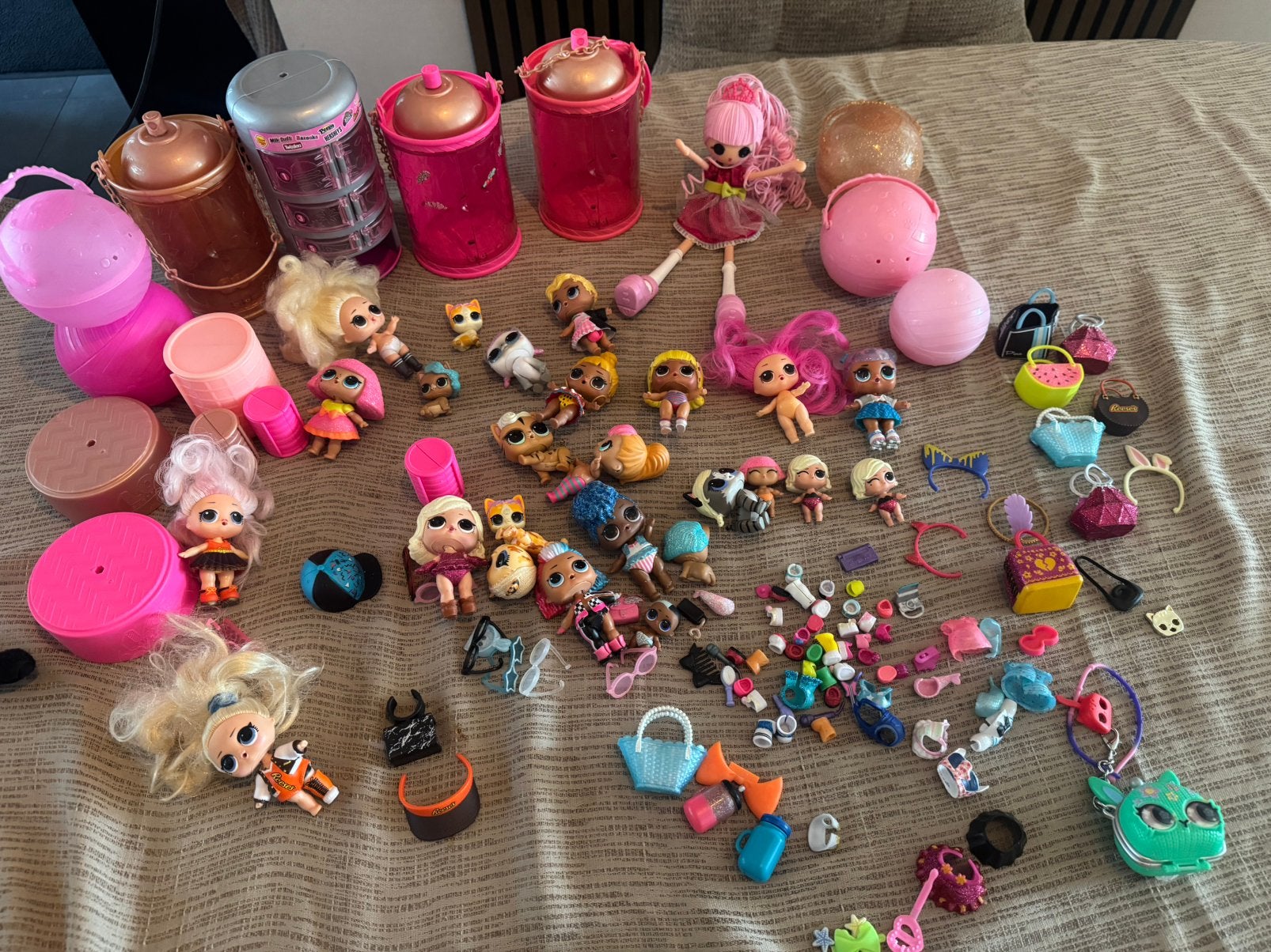 L.O.L poppetjes, Verzamelen, Poppetjes en Figuurtjes, Ophalen of Verzenden, Zo goed als nieuw