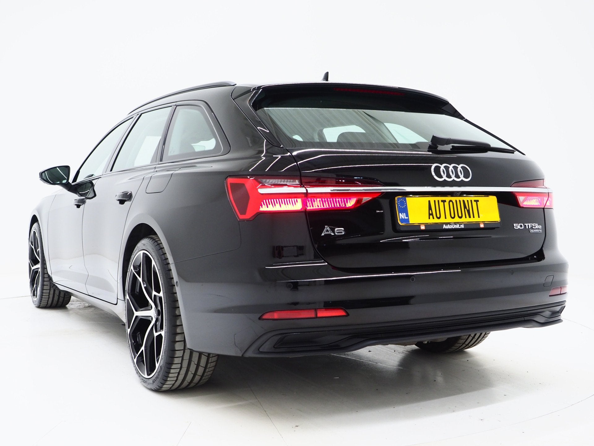 Audi A6 Avant 50 TFSI e quattro Facelift | Honeycomb Leder |, Auto's, Automaat, 77 km/l, Gebruikt, 4 cilinders