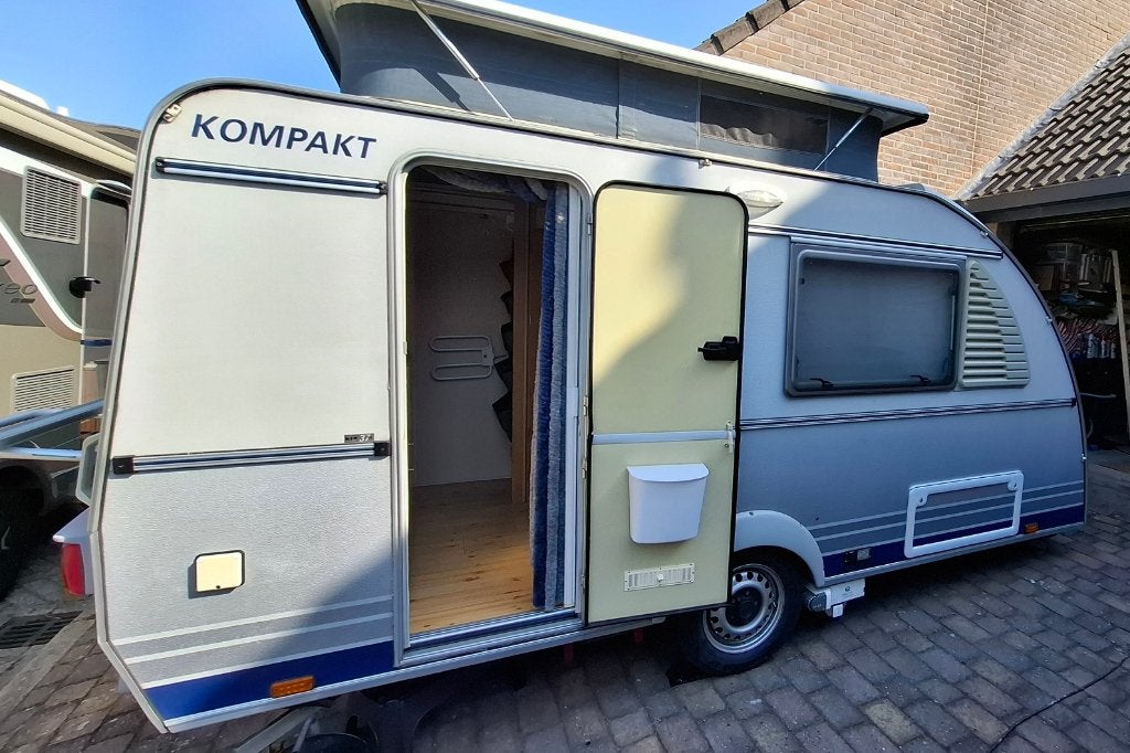 Kip Compact 37 K caravan met automatische mover en voortent, Caravans en Kamperen, Standaardzit, Schokbreker, Kip, Tot en met 2