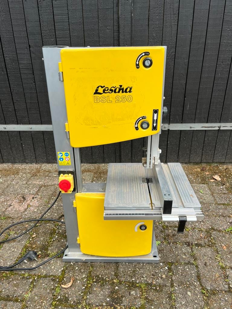 Lintzaag Lescha BSL 250, Ophalen, 70 mm of meer, Zo goed als nieuw, Lintzaag