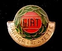 Fiat- Garage Lafayette pin, Verzenden, Nieuw, Transport, Speldje of Pin