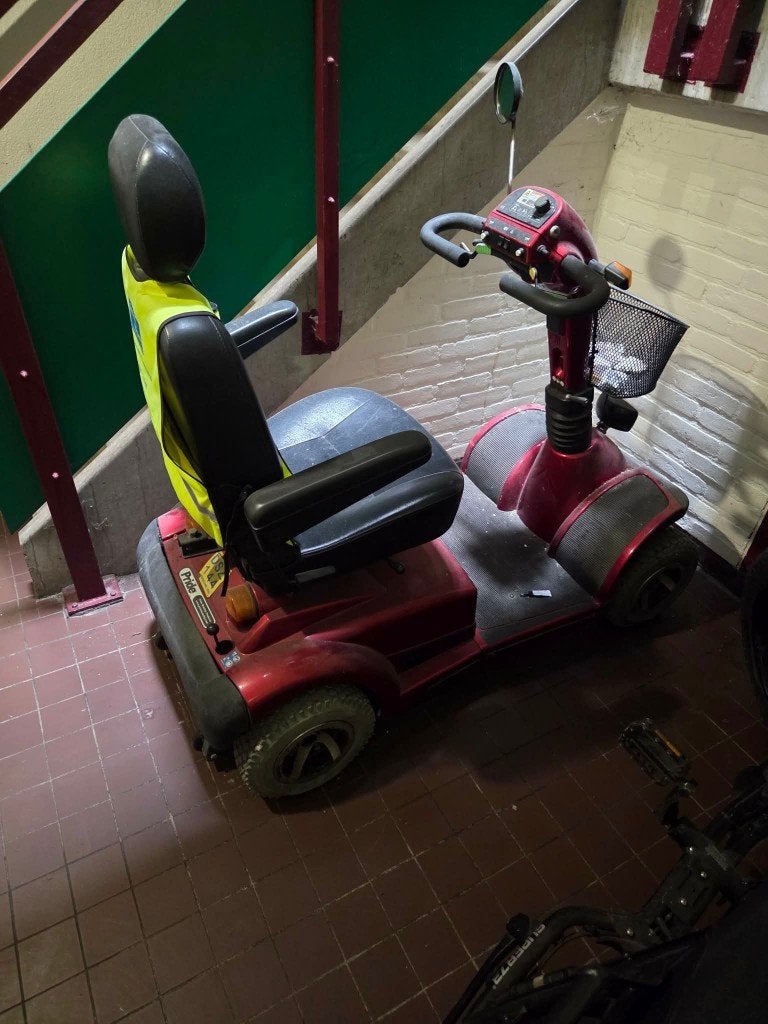 pride scootmobiele, Ophalen of Verzenden, Gebruikt