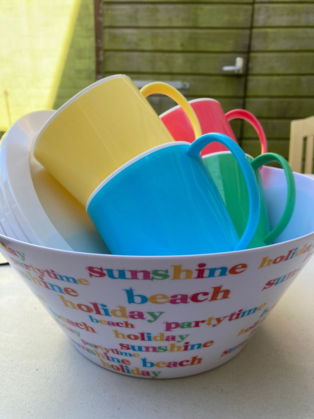 Vrolijk Melamine Servies voor Picknick/Camping, Ophalen of Verzenden, Zo goed als nieuw