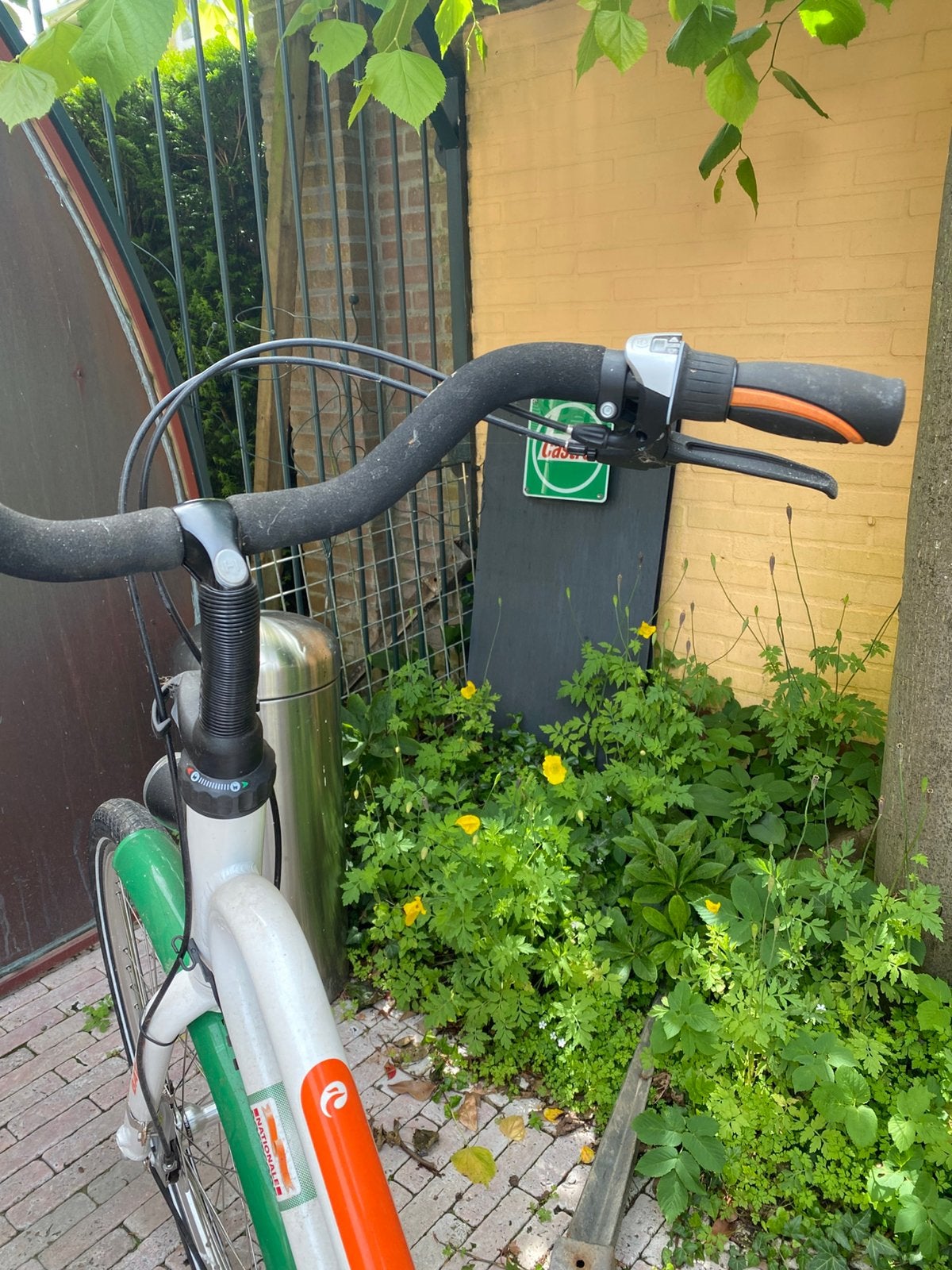 Postcode loterij fiets, Ophalen, Zo goed als nieuw, Trommelrem, Batavus