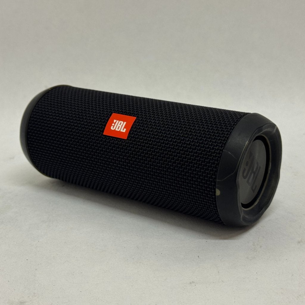 JBL Flip 3 Zwart, JBL, Zo goed als nieuw, Support@jbl.com, 400 Atlantic Street
Stamford, CT 06901
USA