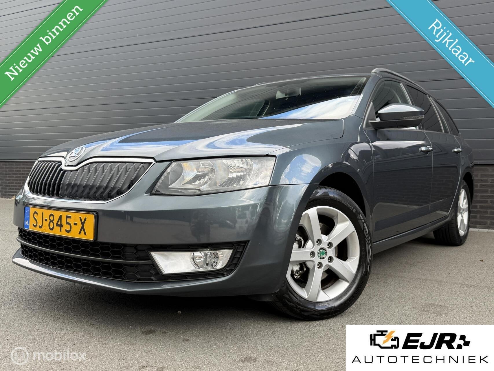 Skoda Octavia Combi 1.4 TSI 150 PK! Greentech Style TOPSTAAT, Voorwielaandrijving, Gebruikt, 4 cilinders, Parkeersensor