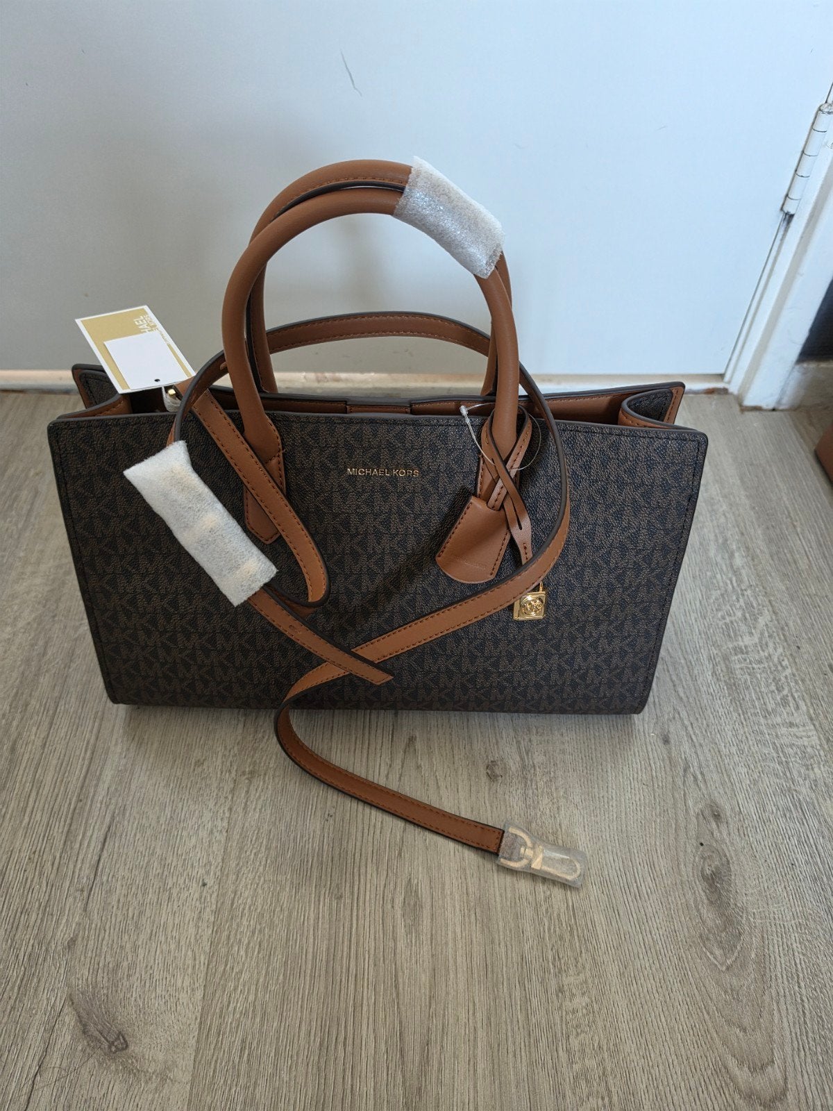 Originele Michael Kors tas met dustbag en leren strap, Ophalen of Verzenden, Zo goed als nieuw, Bruin, Handtas