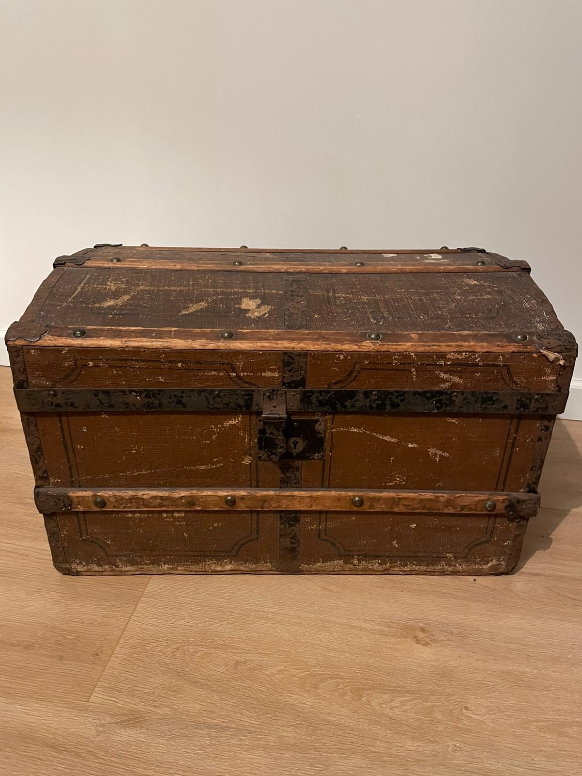 Antieke reiskist van Jhr Eltjo van Beresteijn NL | 1899-1930, Huis en Inrichting, Ophalen, Minder dan 50 cm, Gebruikt, 50 tot 100 cm