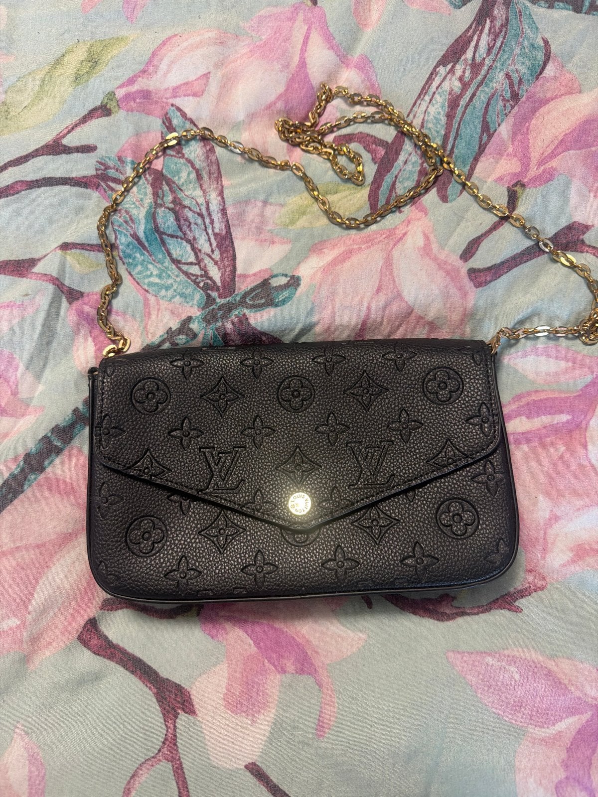 Louis Vuitton Pochette Félicie Zwart Monogram Empreinte, Ophalen of Verzenden, Zo goed als nieuw, Zwart, Schoudertasje