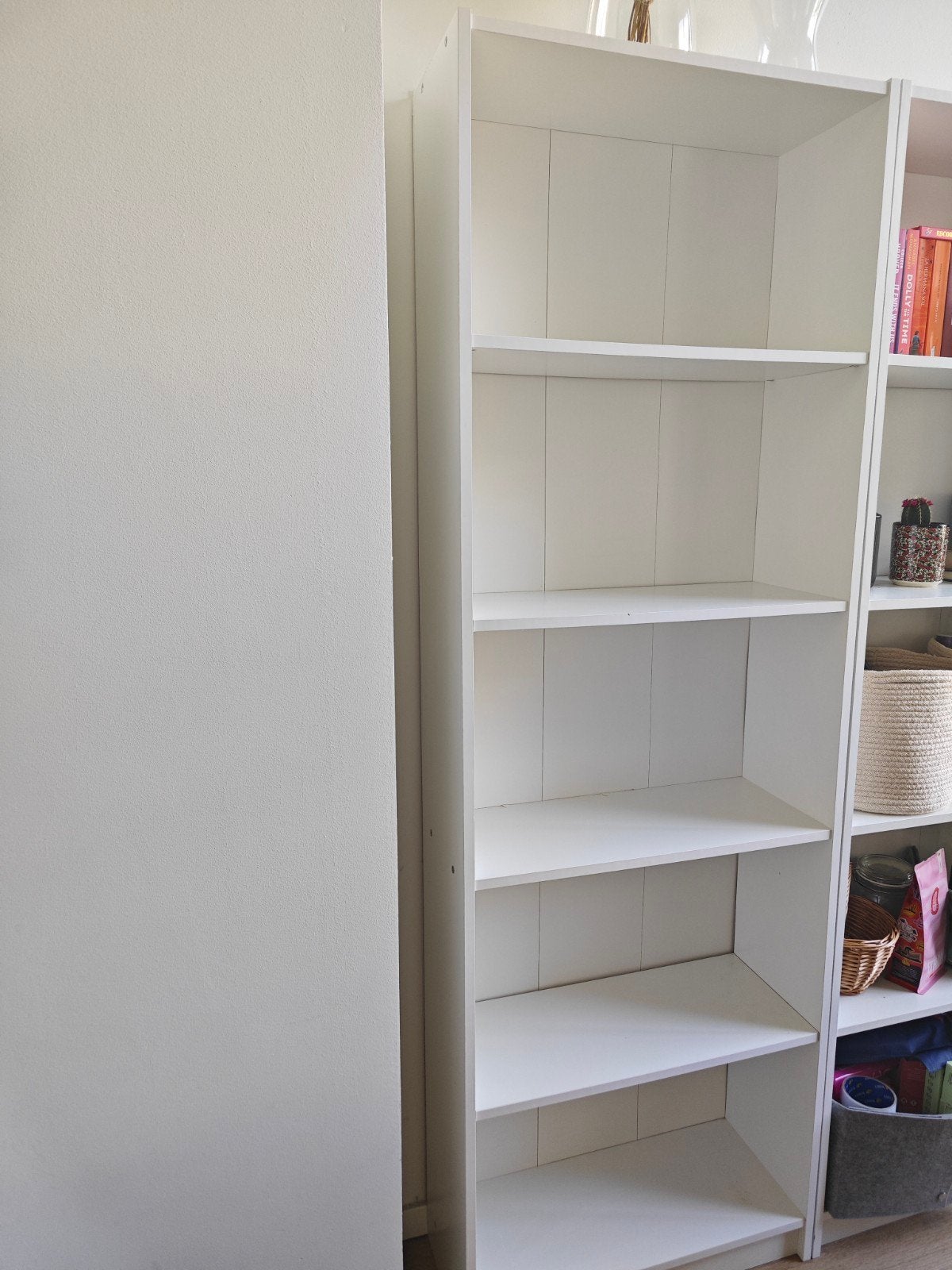 3 Witte Boekenkast met 5 Planken - IKEA GERSBY, Huis en Inrichting, Ophalen, Met plank(en), Gebruikt, Modern, Functioneel