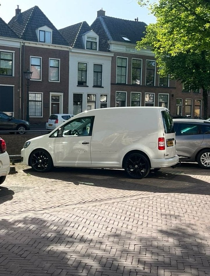 Volkswagen Caddy 1.6 D 55KW 2014 NIEUWE APK, Auto's, Voorwielaandrijving, Euro 5, Stof, 74 pk