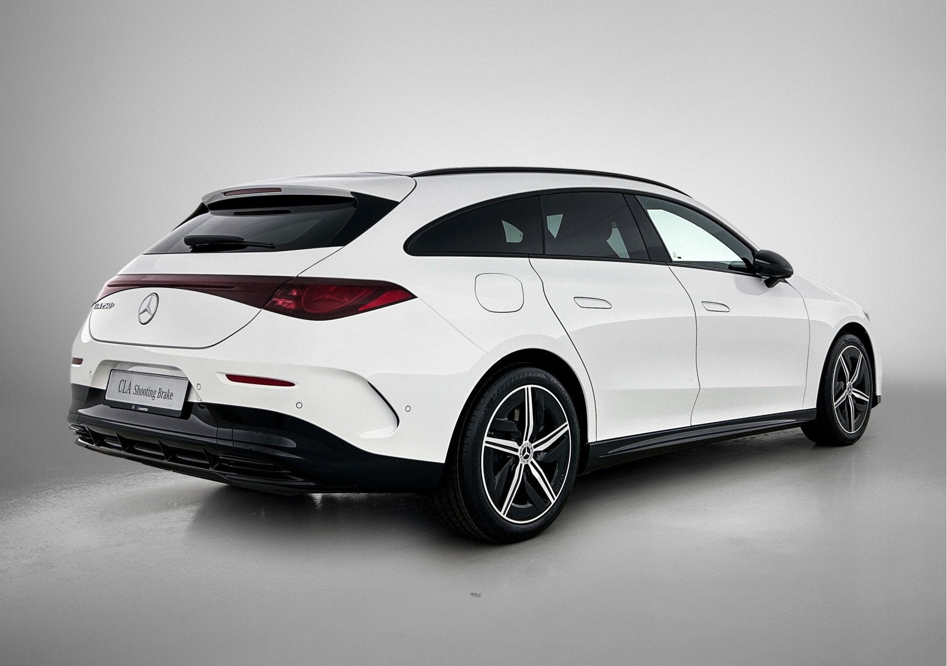 Mercedes-Benz CLA-Klasse Shooting Brake 250+ Business Soluti, Auto's, Automaat, CLA, Achterwielaandrijving, Zwart