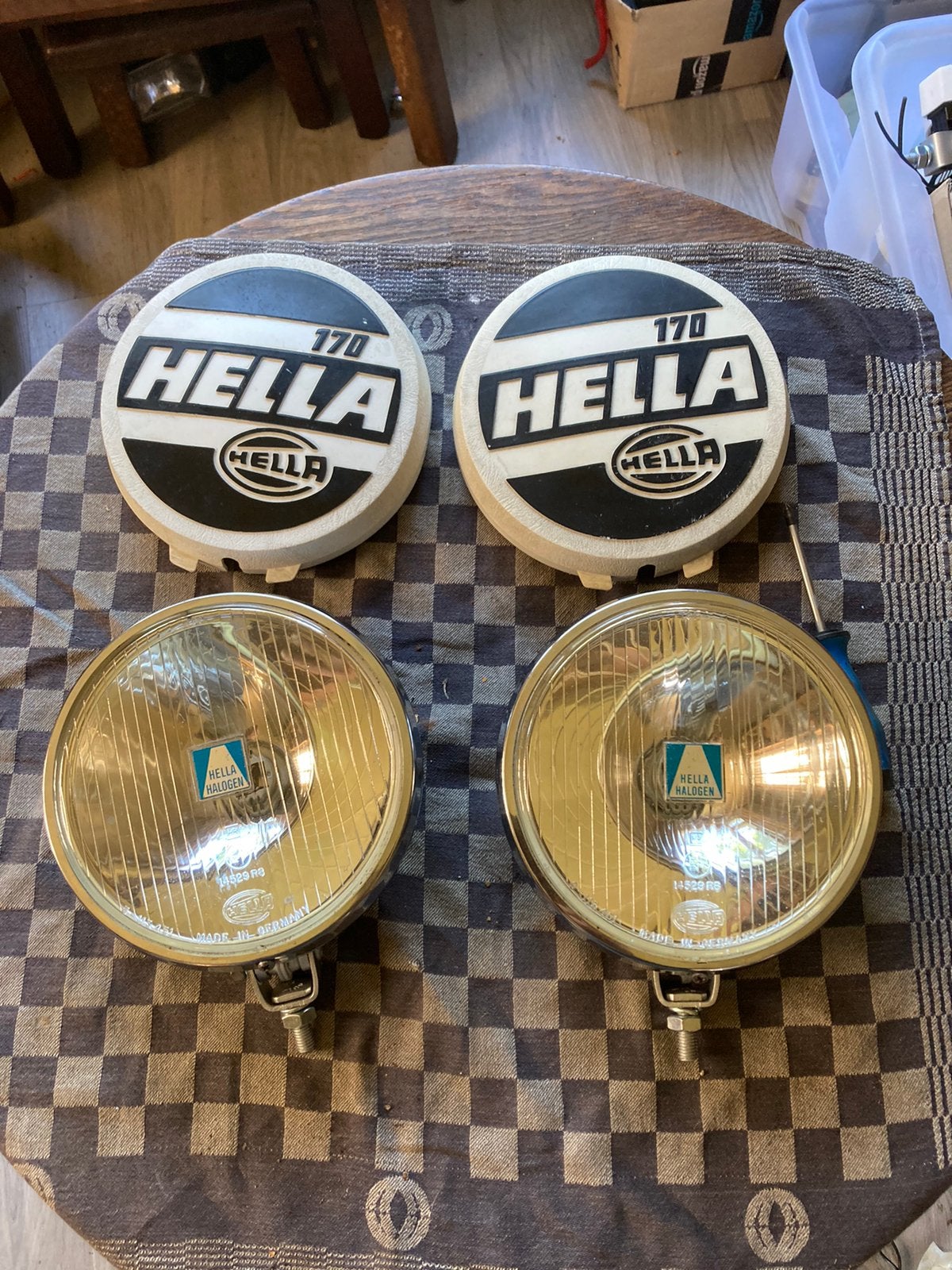 Oldtimer 2 Hella verstralers met covers type 170, Ophalen of Verzenden, Gebruikt