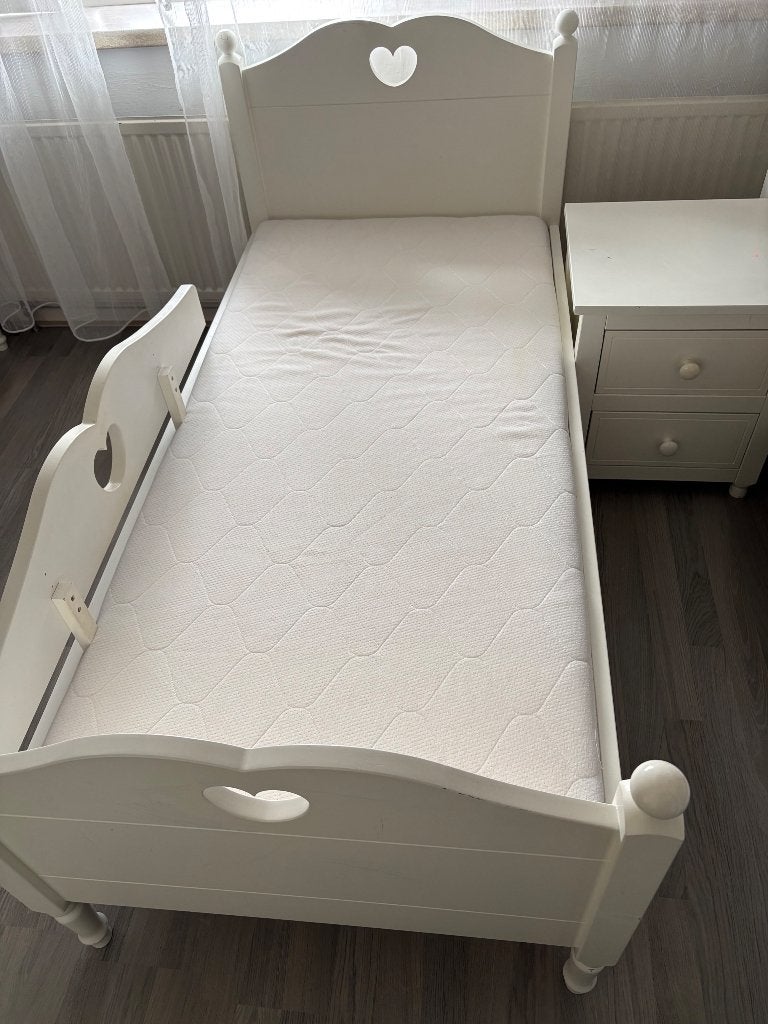 Peuterbed Emma met nachtkast, Gebruikt, 70 tot 85 cm, 140 tot 160 cm, Ophalen