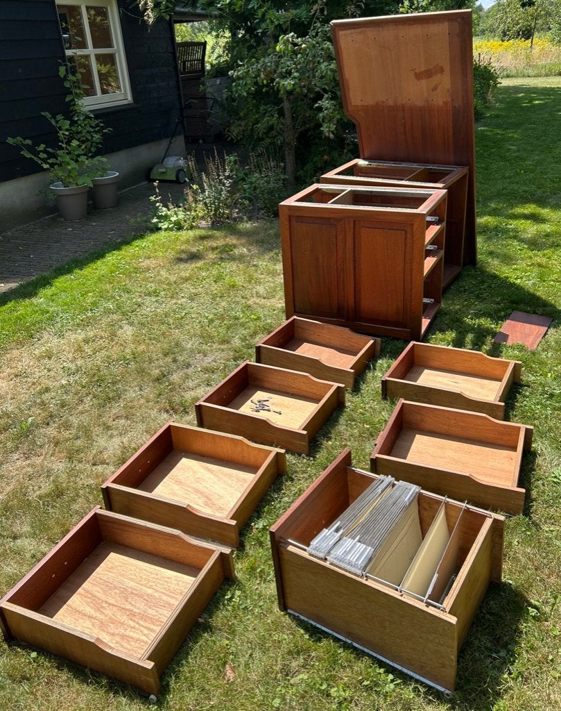 bureau, Ophalen, Overige typen, Gebruikt, 175 cm