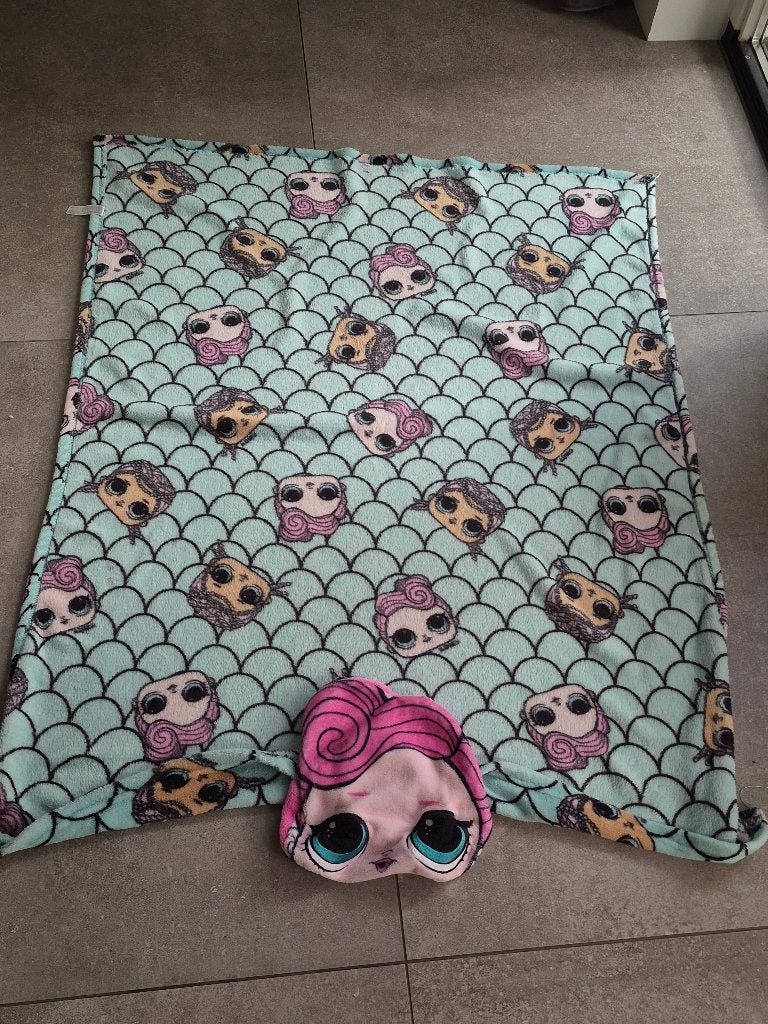Handig lol suprise fleece kleedje/kussen, Ophalen of Verzenden, Gebruikt, Deken, Overige merken