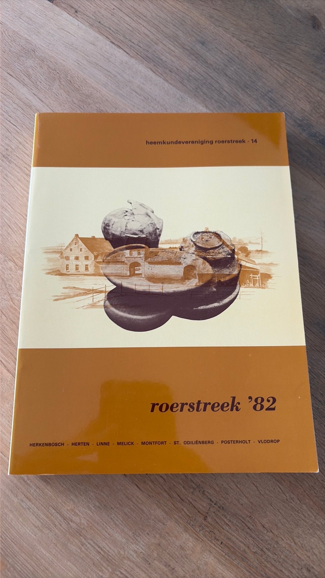 Heemkundevereniging Roerstreek - Jaarboek 1982 / Nr 14, Ophalen of Verzenden, Gelezen, Limburg