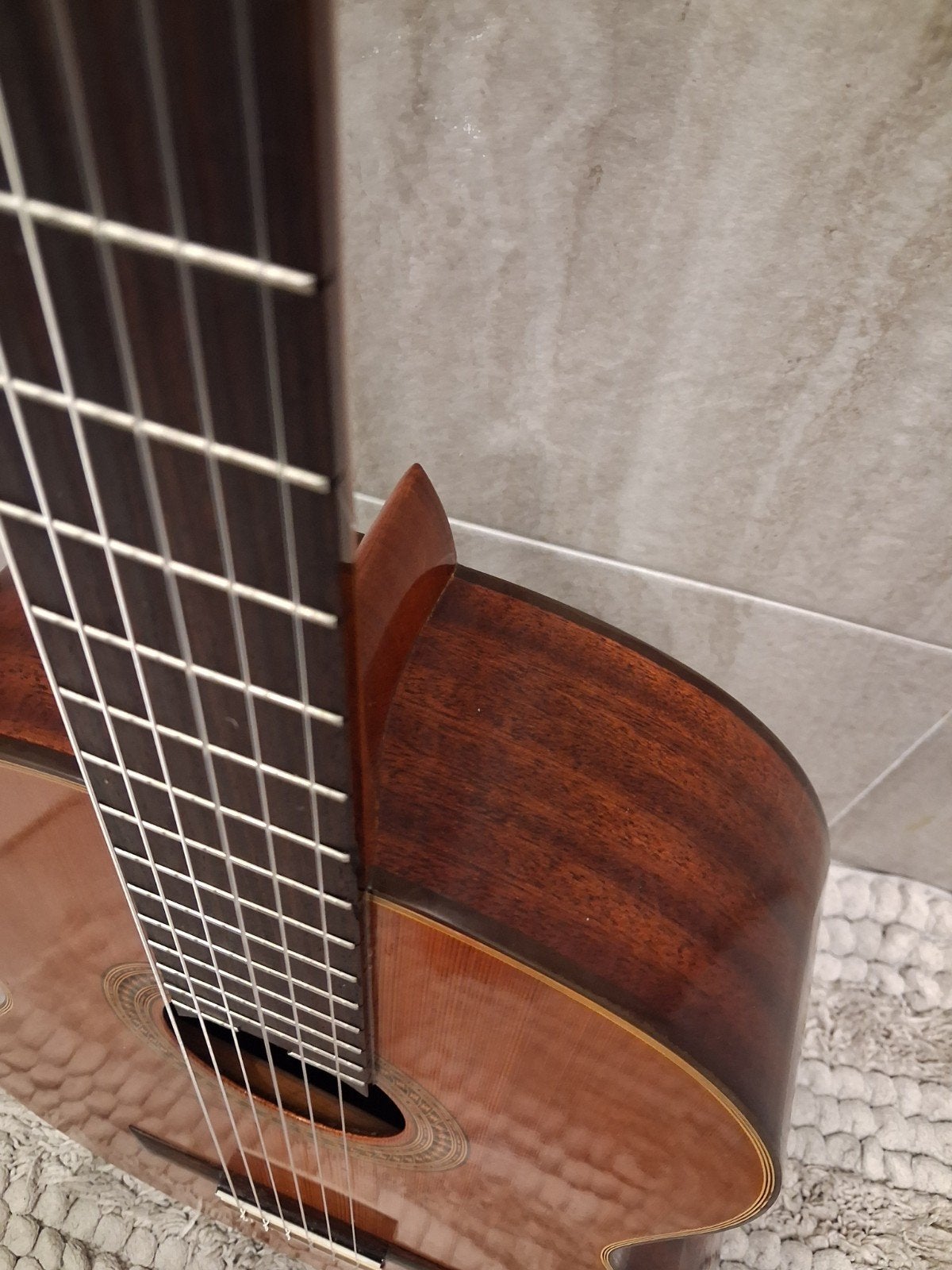 Foto 8 van Vintage Japanse Avora A550 klassieke gitaar 1970 topstaat.