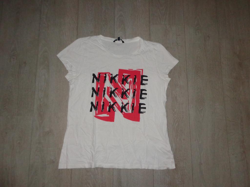 witte damest-shirt van Nikkie, maat 42, Kleding | Dames, Wit, Maat 42/44 (L), Ophalen of Verzenden, Korte mouw