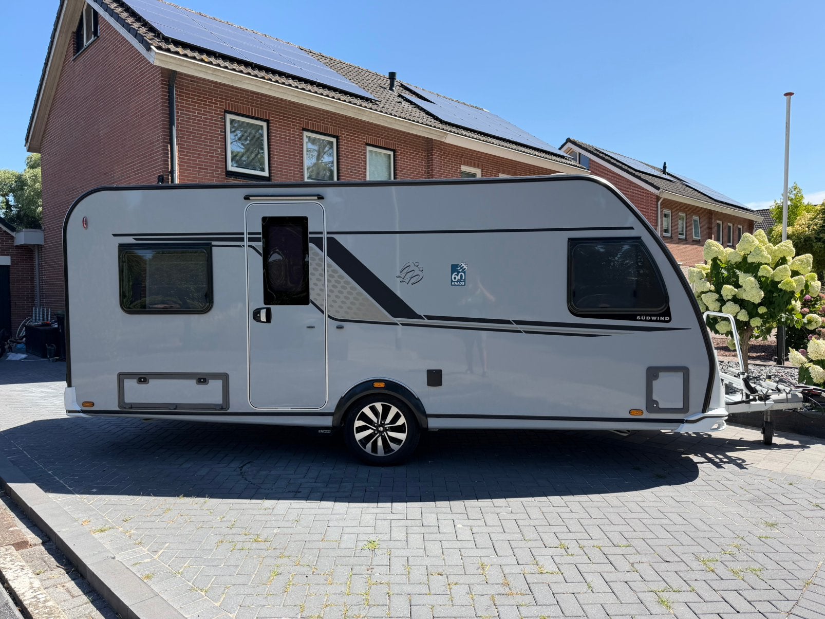 Knaus Sudwind 500 FU 60 Years edition bouwjaar 2022, Caravans en Kamperen, Caravans, Kachel, Rondzit, Frans bed, Particulier