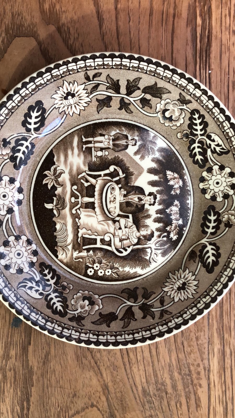 Petrus Regout & Co. 'Tea Drinker' bord, 1942, Antiek en Kunst, Antiek | Servies los, Verzenden