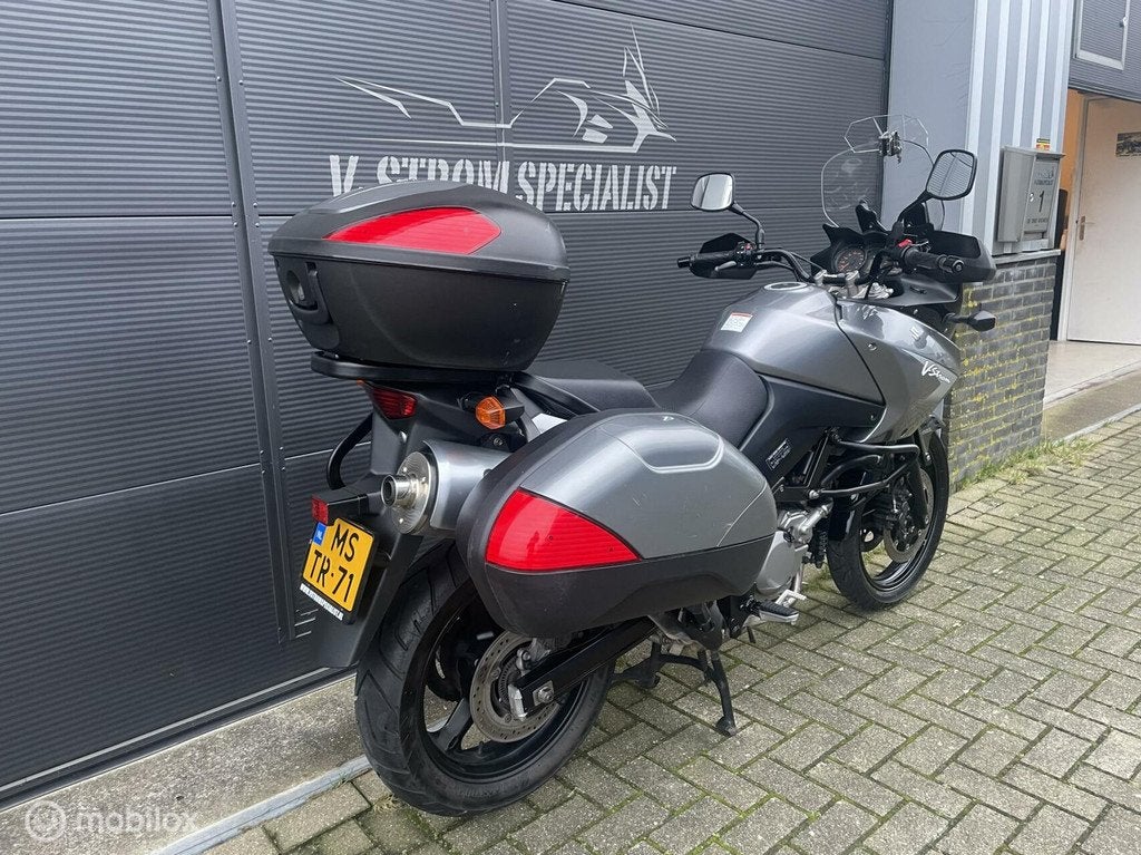 Suzuki V-Strom DL 650 ABS Grey Rhino, 29.000 km! vol opties, Motoren, Motoren | Suzuki, Bedrijf, Meer dan 35 kW, Toermotor, ABS