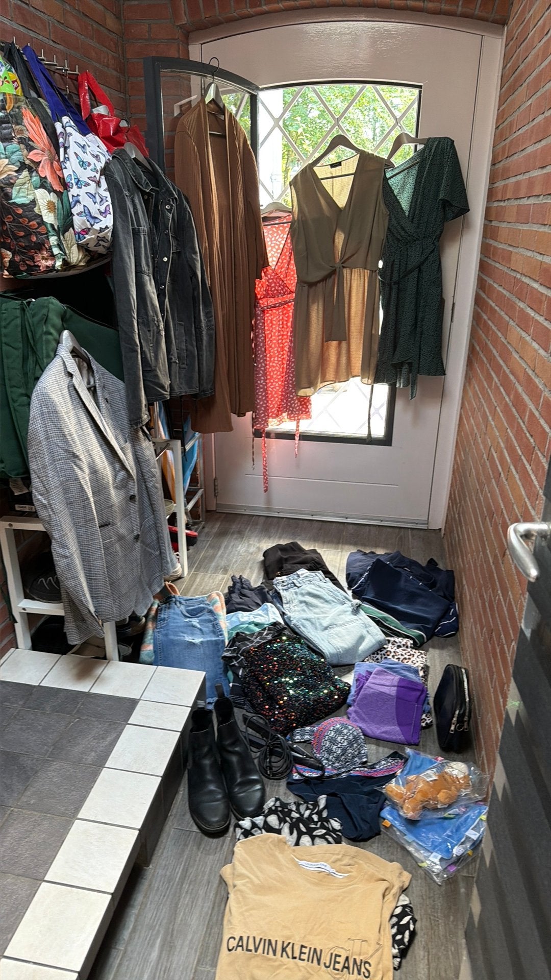 Kleding pakket danes met klein beetje heren, Ophalen, Gedragen