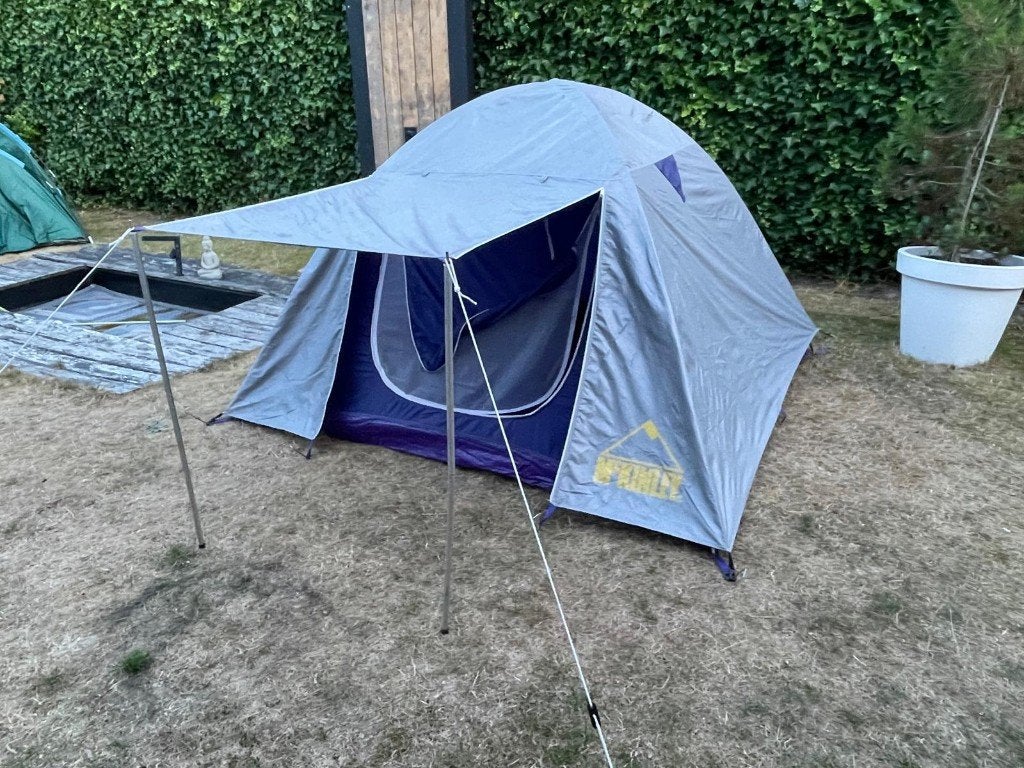 McKinley Koepeltent (perfect voor kamperen of festivals), Caravans en Kamperen, Kampeeraccessoires, Ophalen of Verzenden, Gebruikt
