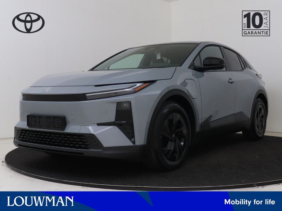 Toyota C-HR+ First Edition 77 kWh | DEMO | Navigatie | PDC |, 12 maanden, Stof, 24 min, Origineel Nederlands