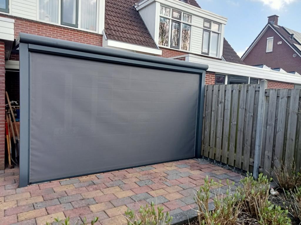 Screen electrisch met afstandbediening, Ophalen, Gebruikt, Veranda