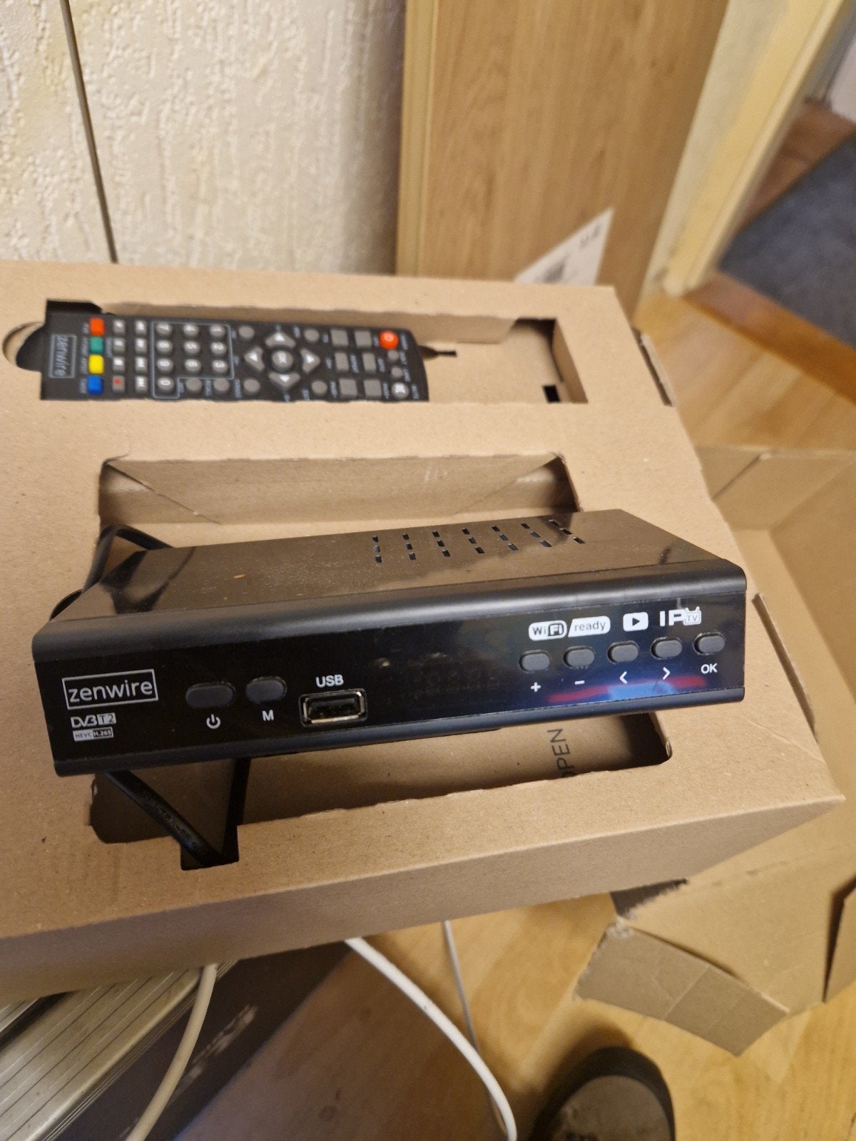 complete digitenne(kpn) set, Ophalen of Verzenden, Zo goed als nieuw
