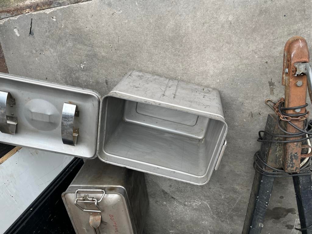 Vintage aluminium gamellen - Buitenlust, Ophalen, Gebruikt