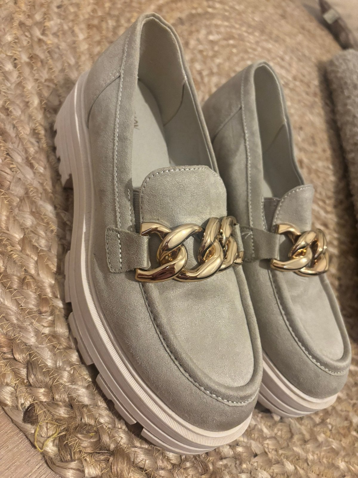 Gedragen vrouwen schoen, Beige, Ophalen of Verzenden, Sneakers of Gympen, Gedragen