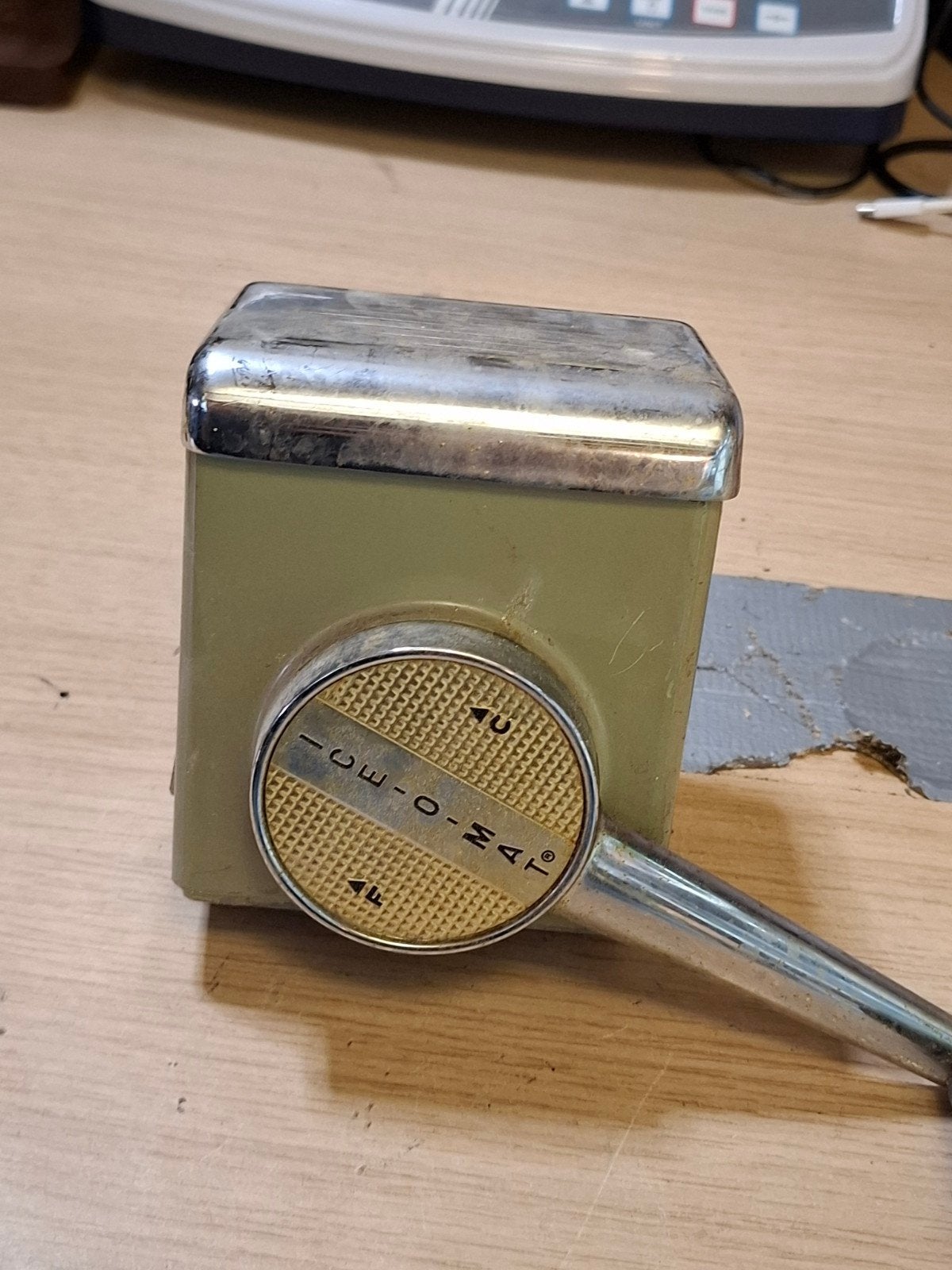 Vintage ICE-O-MAT ijscrusher - Handmatig, Gebruikt, Onbekend, Ophalen of Verzenden, ICE-O-MAT