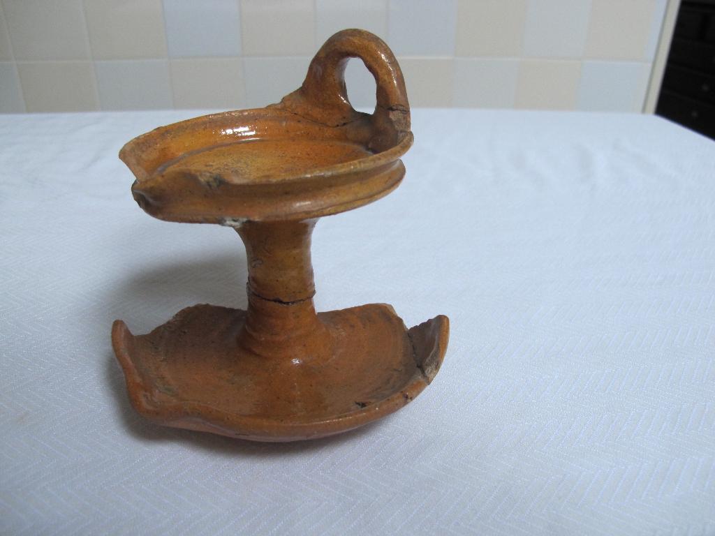 aardewerk olielamp 18e eeuws, Antiek en Kunst, Antiek | Keramiek en Aardewerk, Ophalen of Verzenden