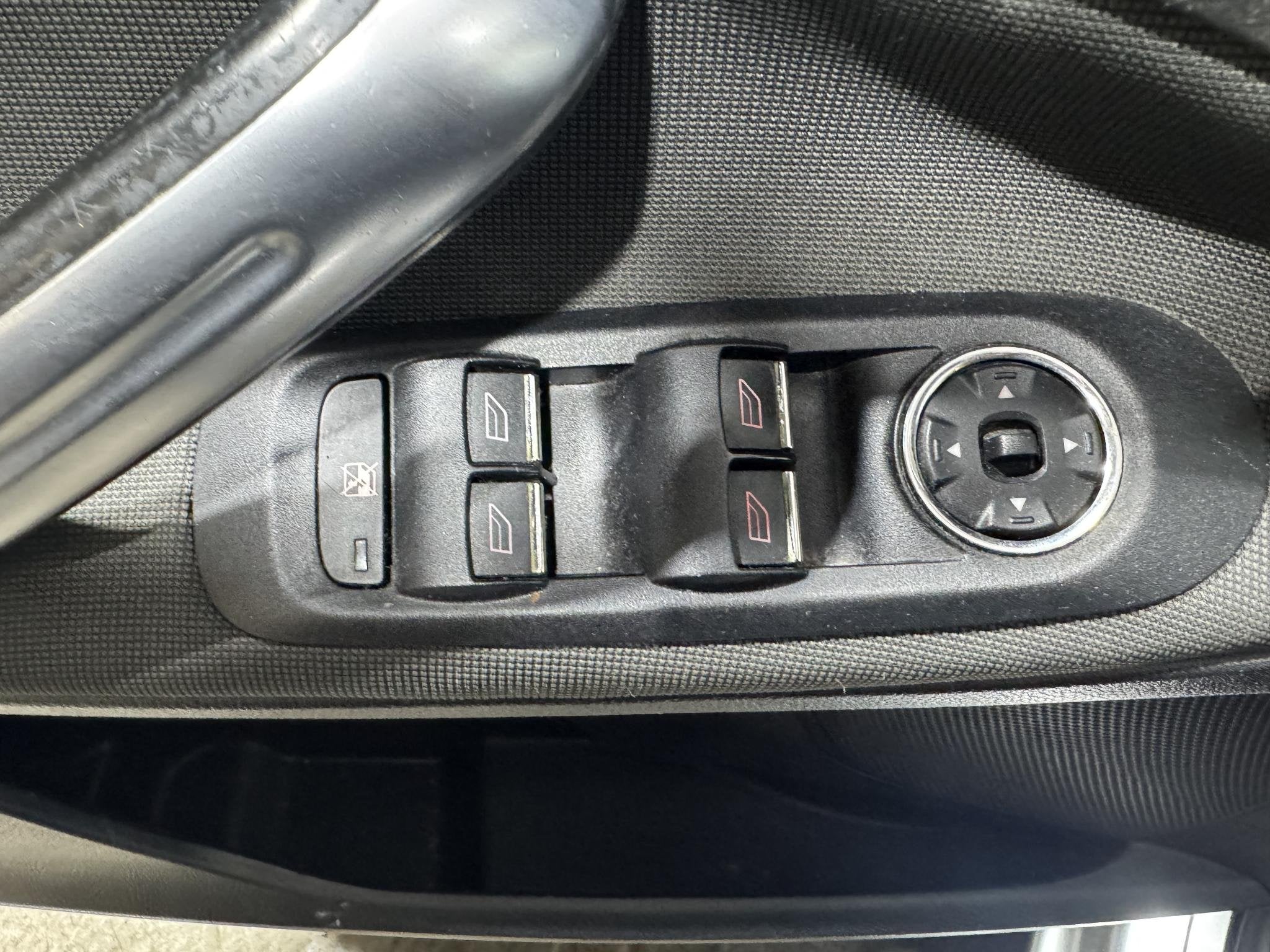 Foto 20 van Ford S-Max 2.0-16V Super netjes Technisch 100 %