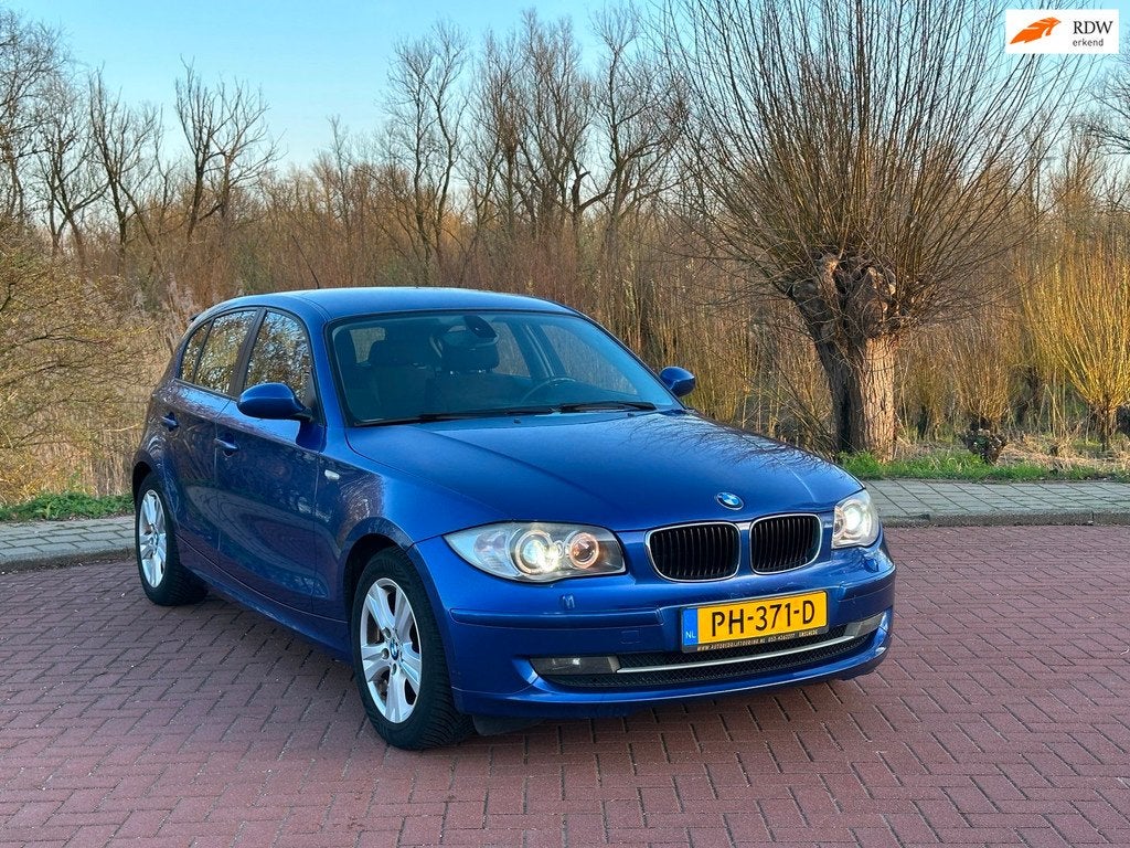 BMW 1-serie 116i High Executive Airco, Auto's, BMW, 1-Serie, Euro 5, Achterwielaandrijving, 4 cilinders
