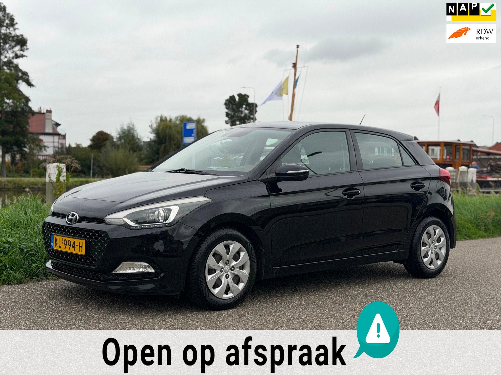 Hyundai I20 1.2 HP i-Motion CLIMA CRUISE LANE ASSIST NAP, Auto's, Euro 6, 4 cilinders, LED verlichting, Zwart
