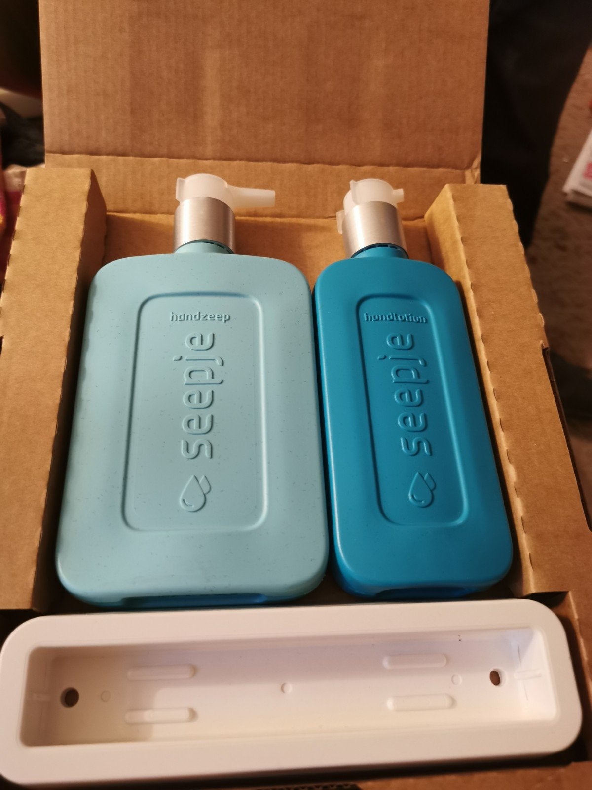 Handzeep en handlotion met houdertje, Ophalen of Verzenden, Nieuw, Overige typen