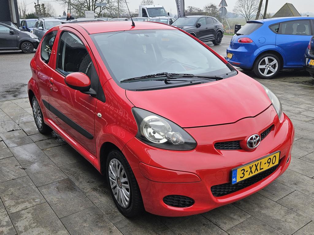 Toyota Aygo 1.0-12V Access *AC* (bj 2009), Voorwielaandrijving, Gebruikt, 4 stoelen, 68 pk