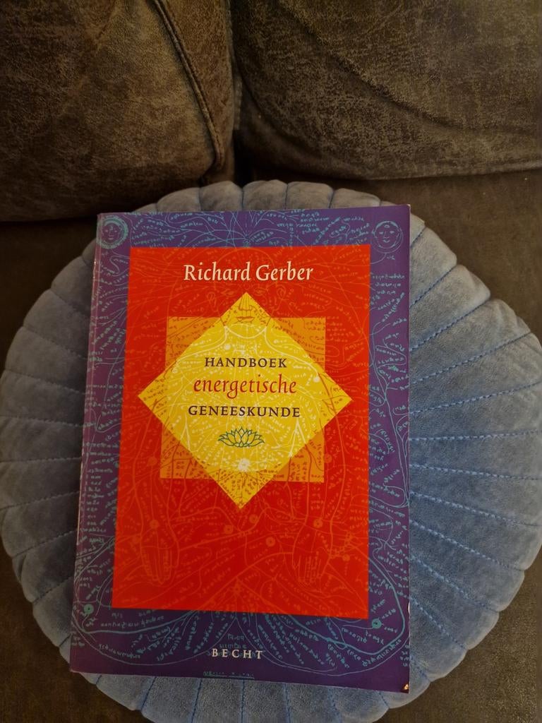 R.GERBER energetisch handboek, Boeken, Achtergrond en Informatie, R.Gerber, Ophalen of Verzenden, Zo goed als nieuw