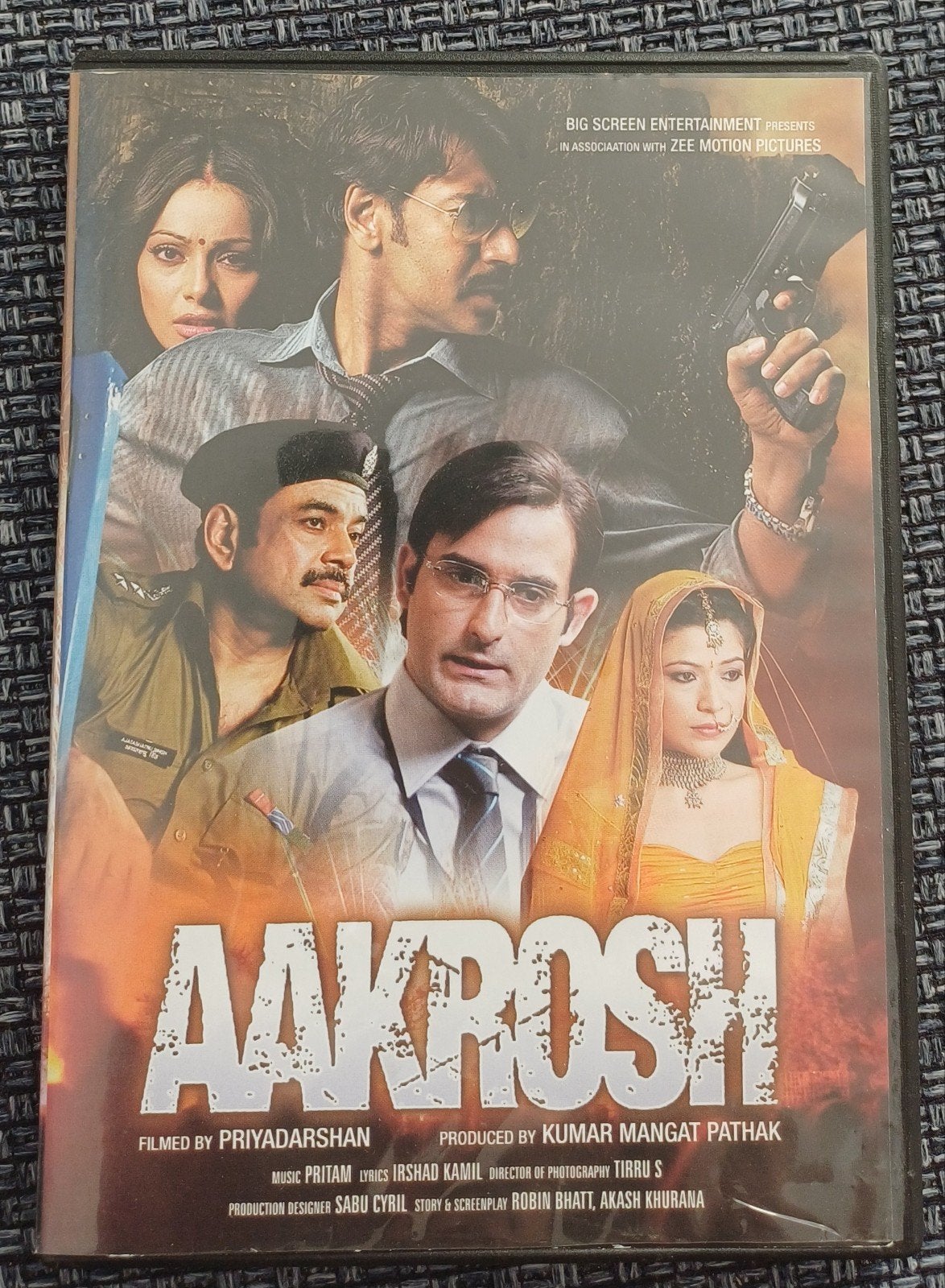 Aakrosh - DVD, Inclusief DVD, Vanaf 16 jaar, Nederlands, Ophalen of Verzenden