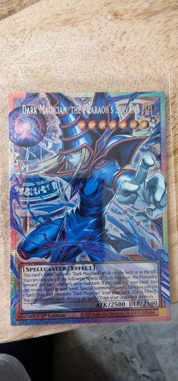 Dark Magician, The Pharaoh's Servant - Yu-Gi-Oh! Kaart, Ophalen of Verzenden, Zo goed als nieuw, Losse kaart, Foil
