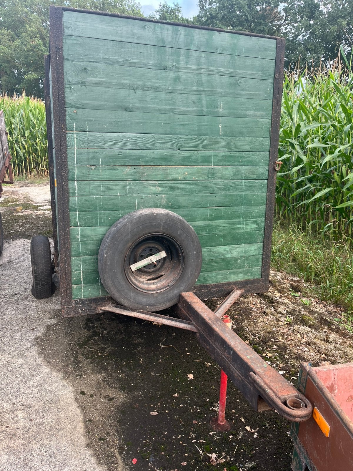Oude veevervoer wagen, Ophalen, Gebruikt
